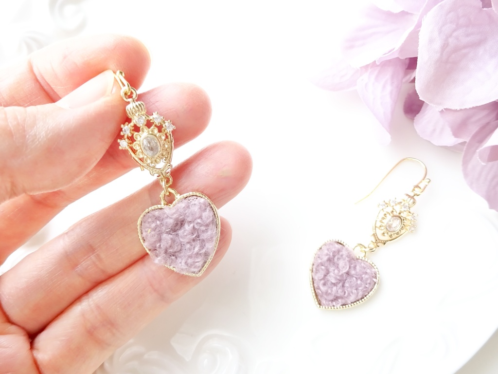 ハートのお城のシャンデリア ピアス(イヤリングOK)