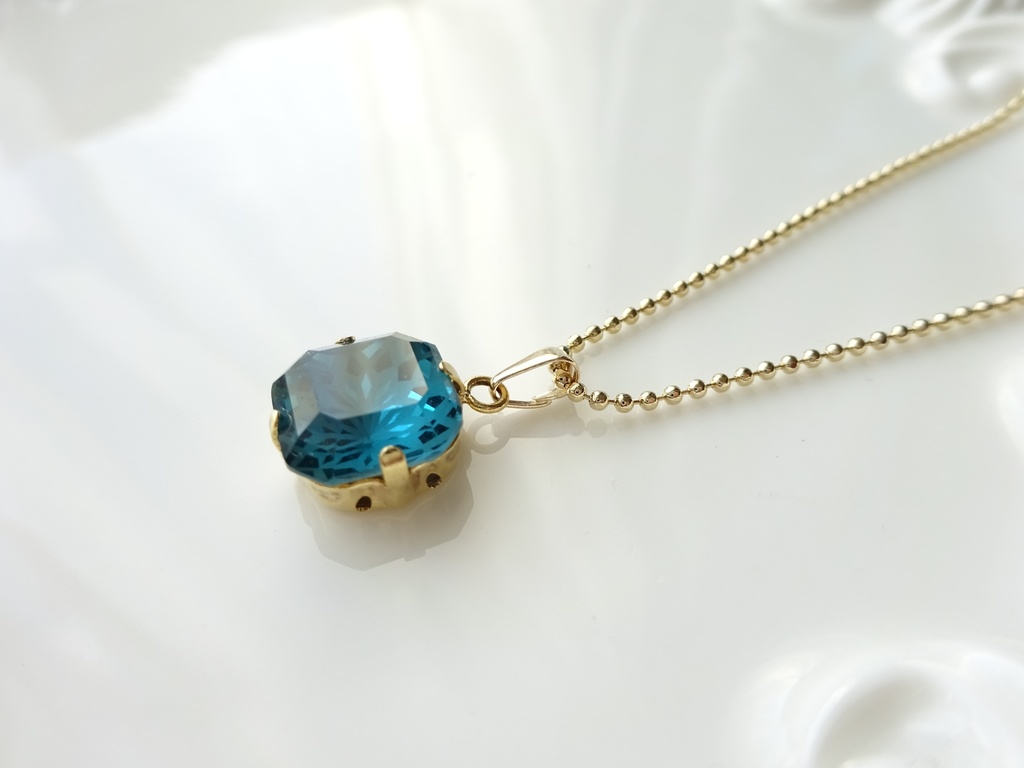 カテドラル ウィンドウ ・マリンブルー