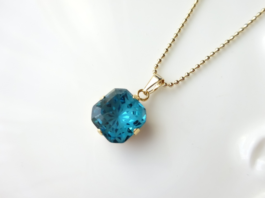 カテドラル ウィンドウ ・マリンブルー