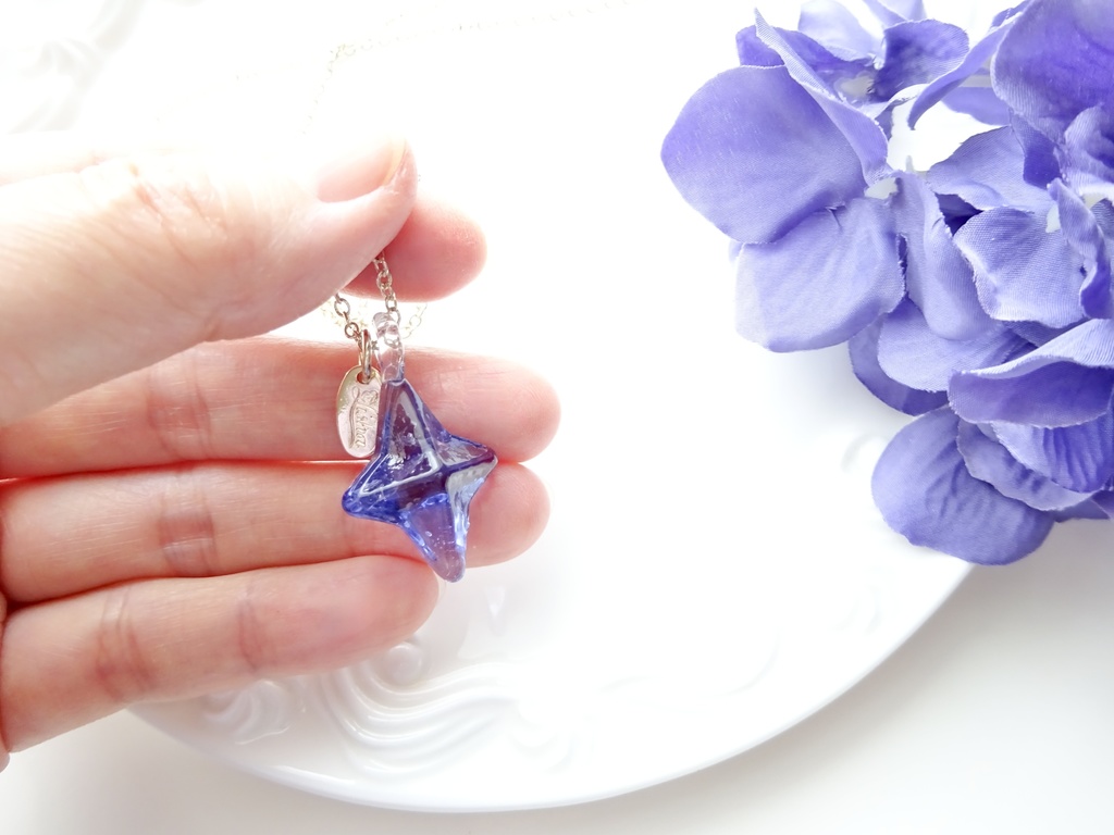 大きな聖夜の星 一点ものネックレス