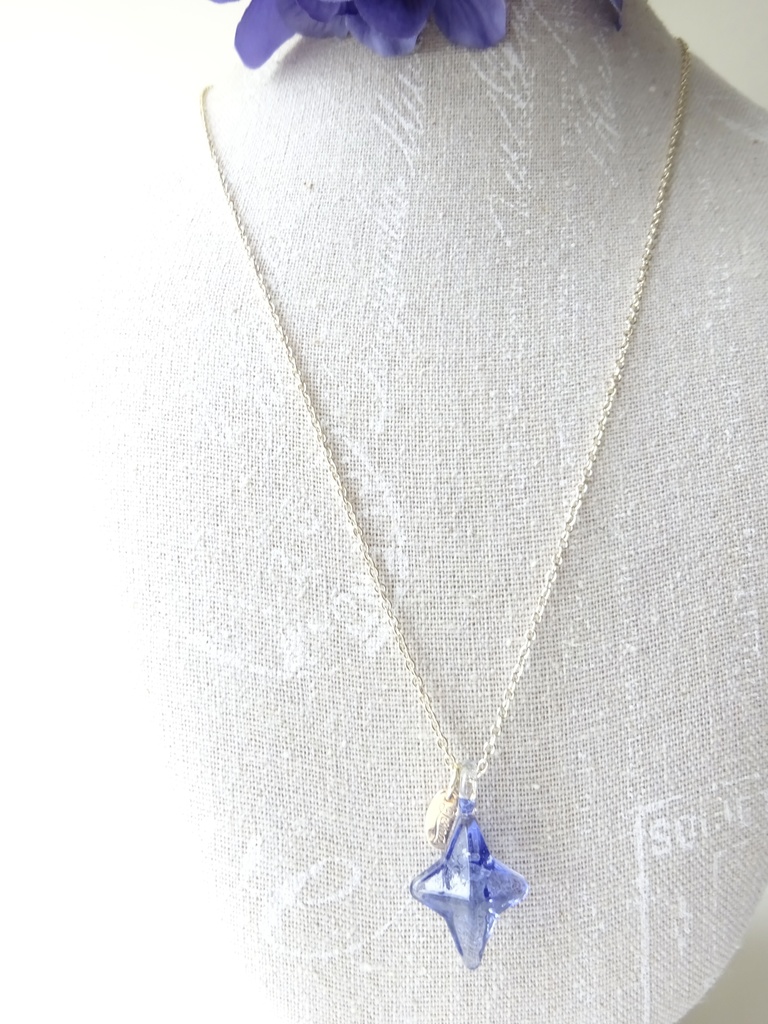 大きな聖夜の星 一点ものネックレス