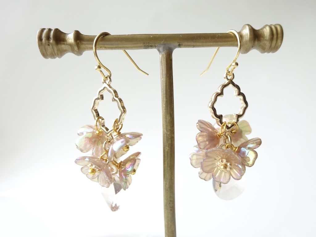 アンティークガーデンA・ピアス(イヤリングOK)