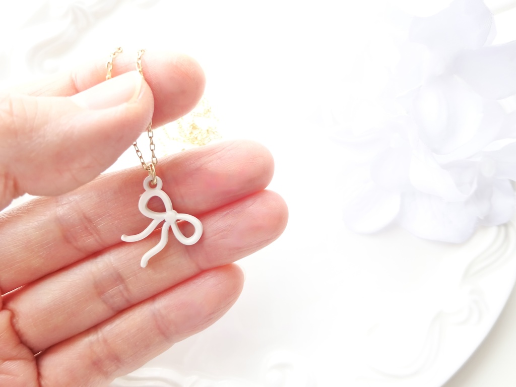 再販・リトルリボンネックレス・ホワイト