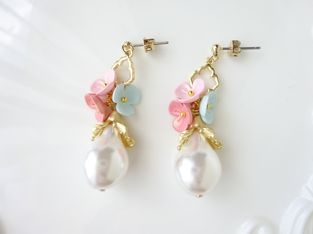 スイートパステルフラワーA ピアス(イヤリングOK)