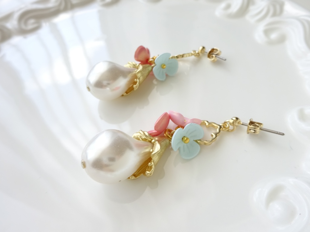 スイートパステルフラワーA ピアス(イヤリングOK)