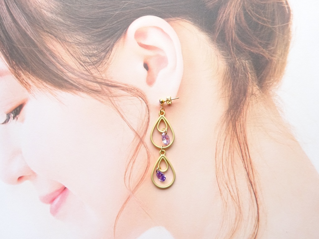 紫陽花雨雫・ピアス