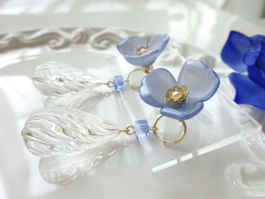 (2WAY)シエスタフラワー・ブルー(ピアスのみ)