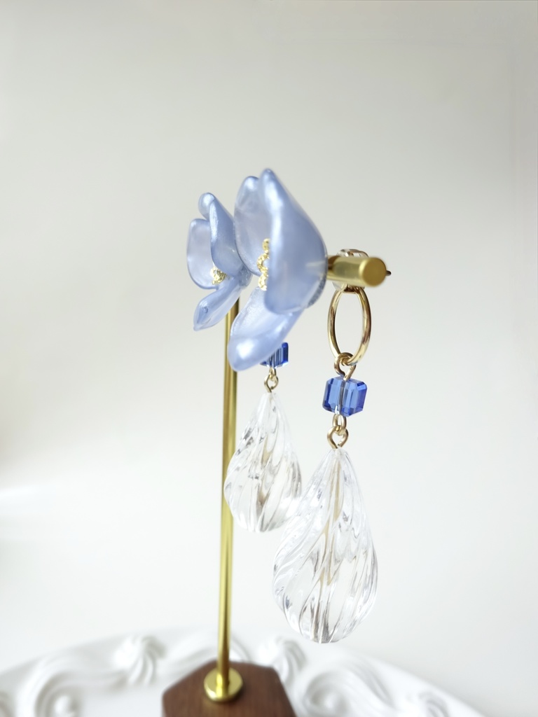 (2WAY)シエスタフラワー・ブルー(ピアスのみ)