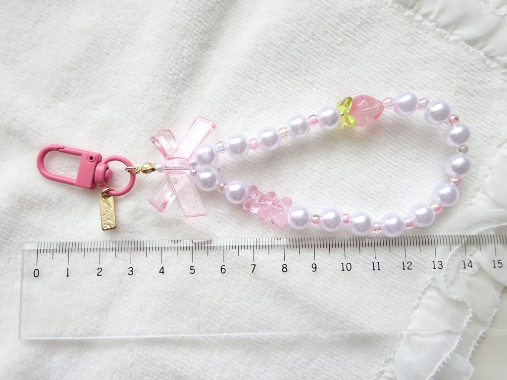 ミルクいちごストラップ