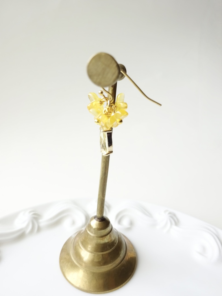 片耳用ピアス・リトルイエローフラワー(イヤリングOK)