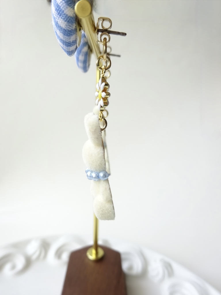 (2WAY)ギンガムハートラビットピアス*ブルー