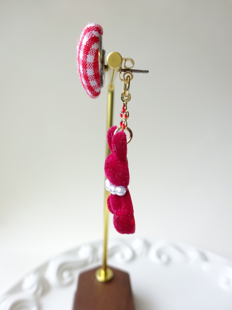 (2WAY)ギンガムハートラビットピアス*レッド