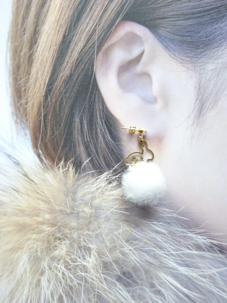 フラワーラビットピアス(ピアスのみ)