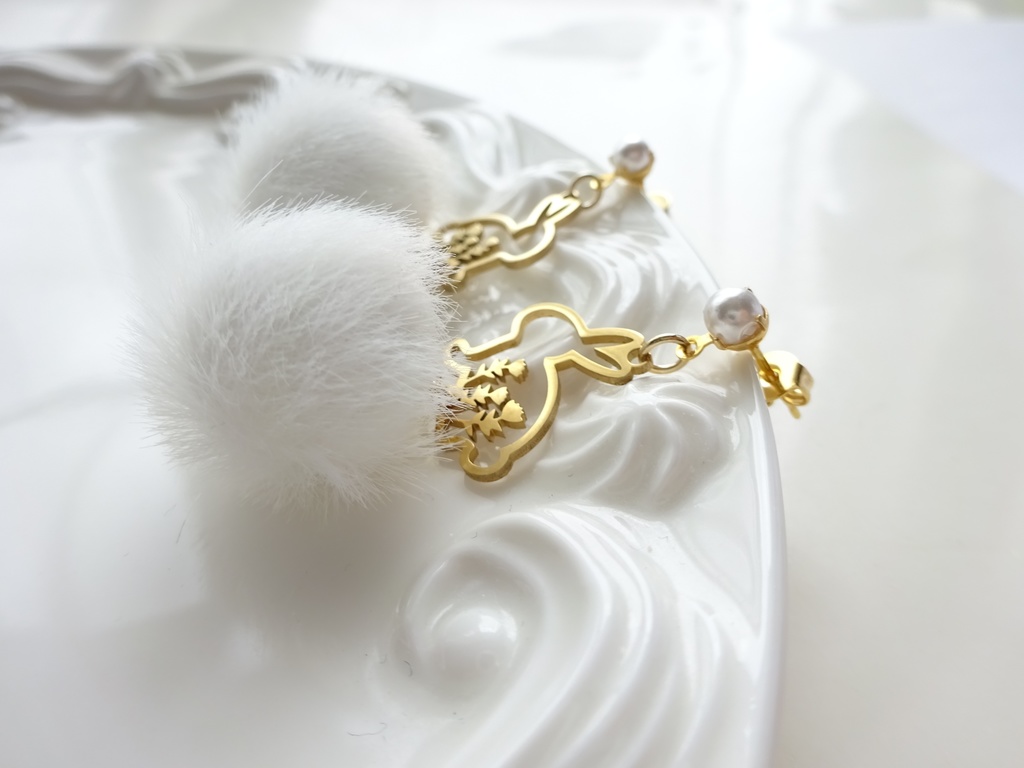 フラワーラビットピアス(ピアスのみ)