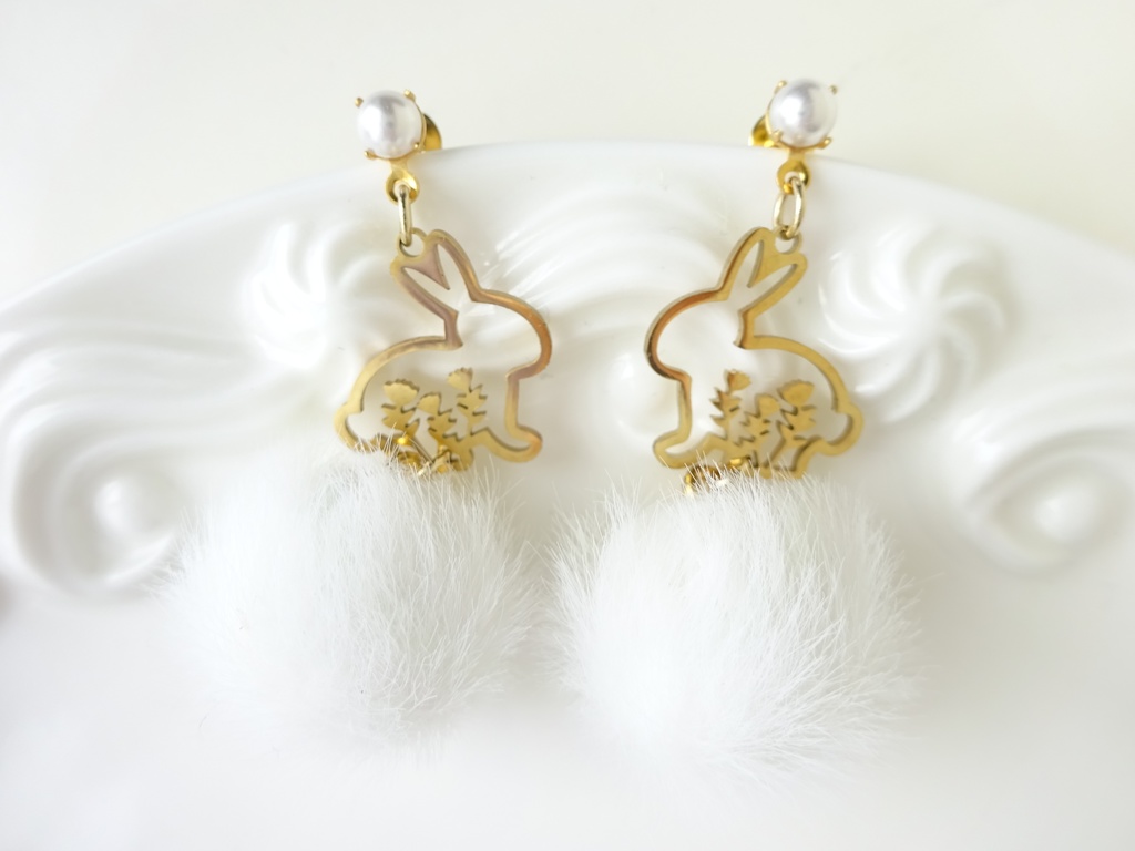 フラワーラビットピアス(ピアスのみ)