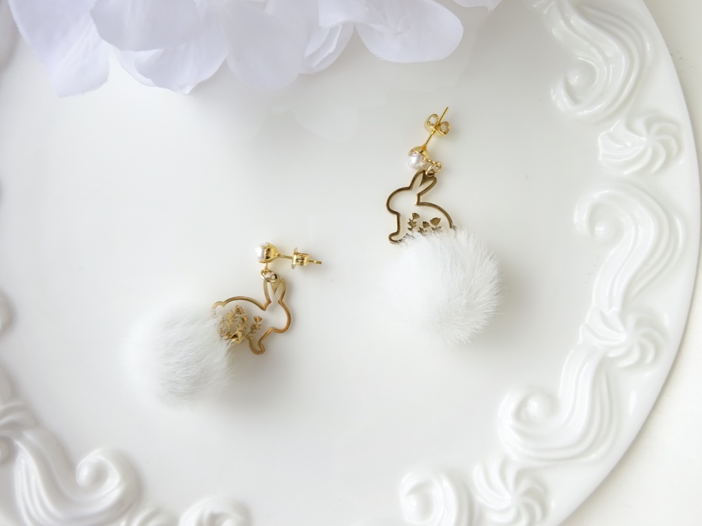 フラワーラビットピアス(ピアスのみ)