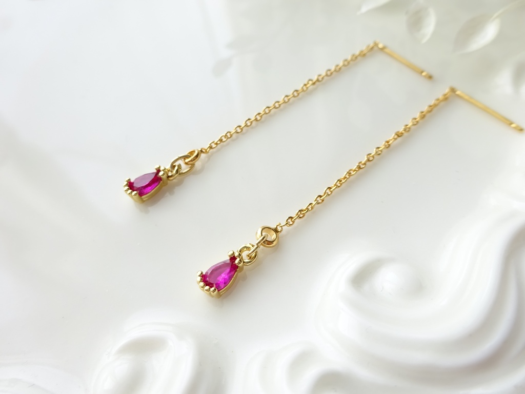 ルミエール・ルビーレッド(ピアスのみ)