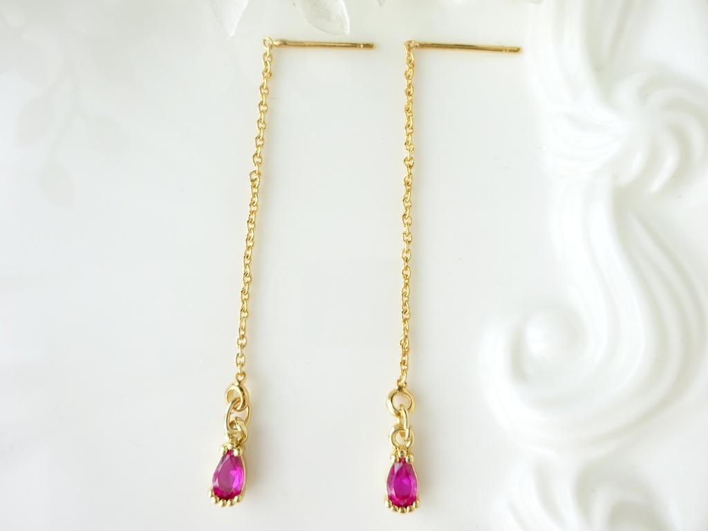 ルミエール・ルビーレッド(ピアスのみ)