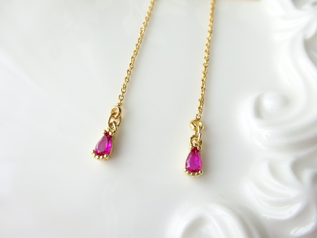 ルミエール・ルビーレッド(ピアスのみ)