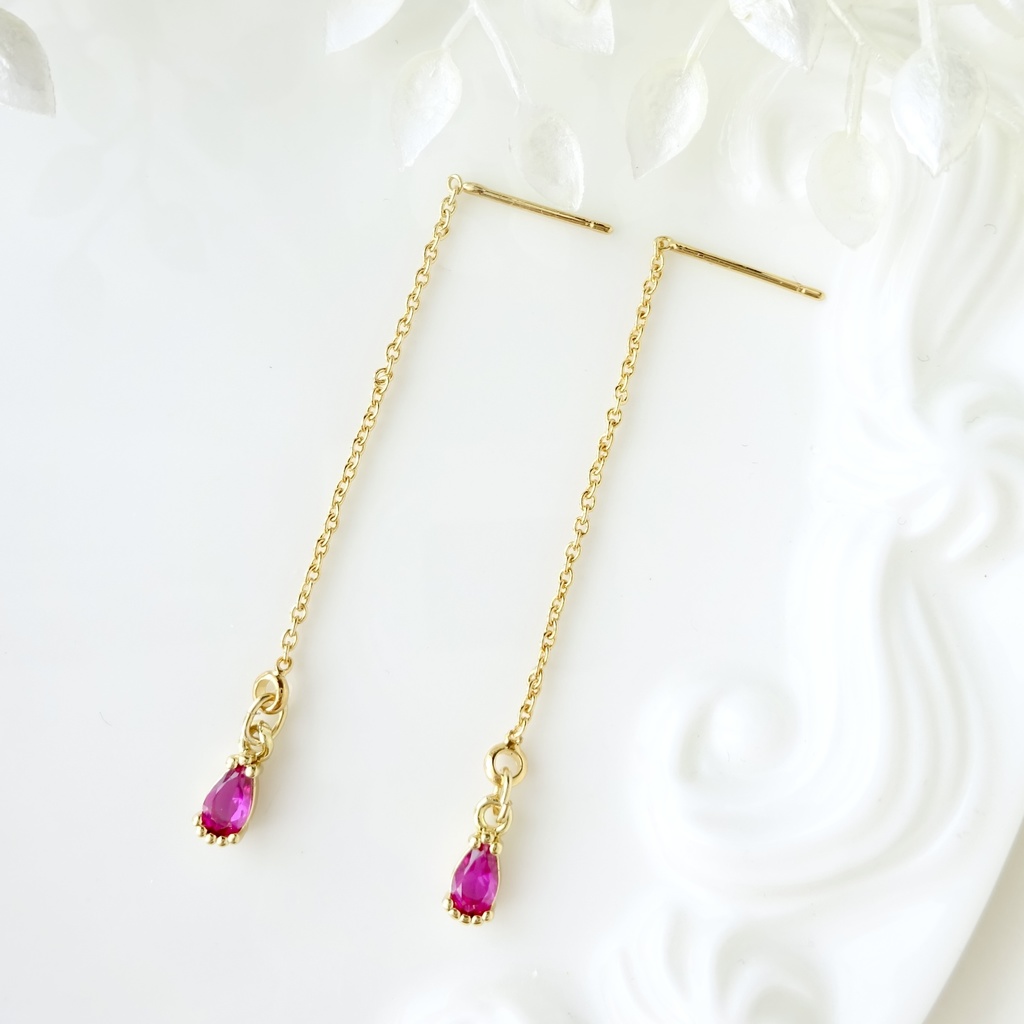 ルミエール・ルビーレッド(ピアスのみ)