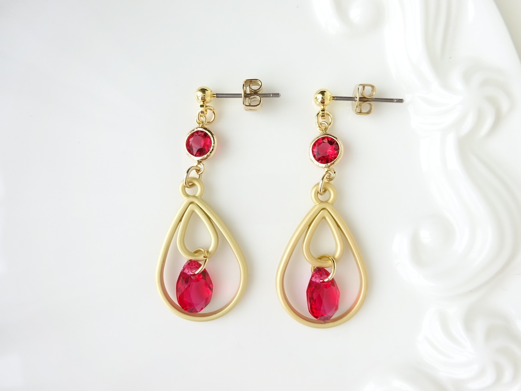 クリスマスの雨粒・ピアス(イヤリングOK)