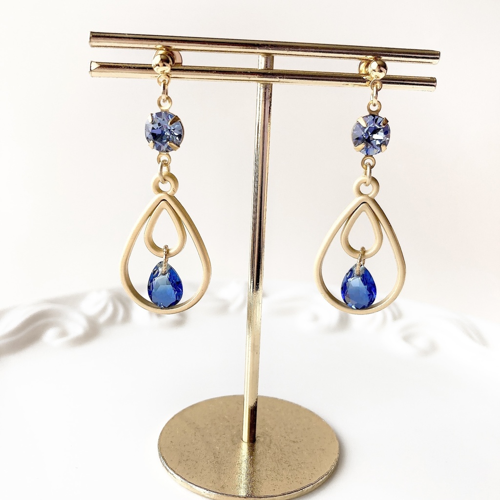 青色雨粒ピアス(イヤリングOK)