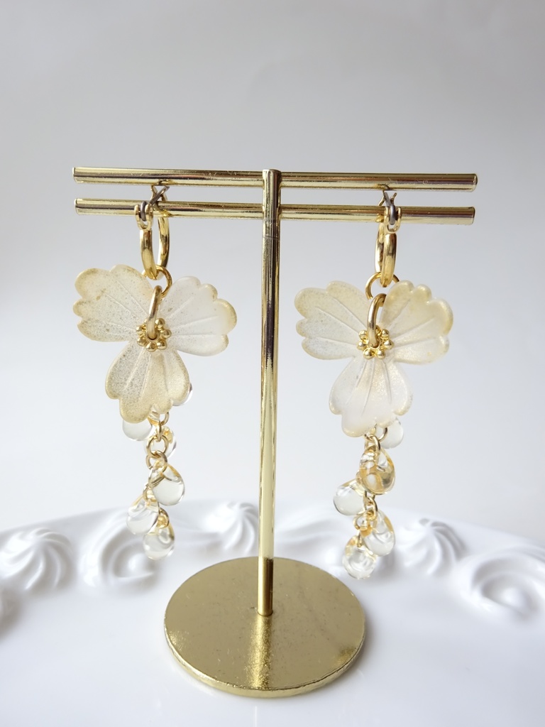 エデンフラワー・ゴールド(ピアスのみ)