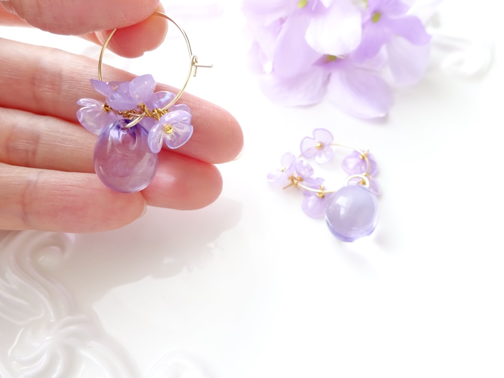 雨粒フープフラワー・スミレ(イヤリング変更不可)