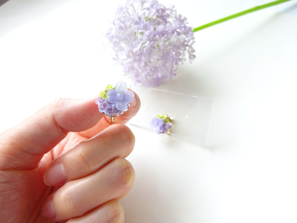 リトルハイドランジア・ラベンダー色(イヤリングのみ)