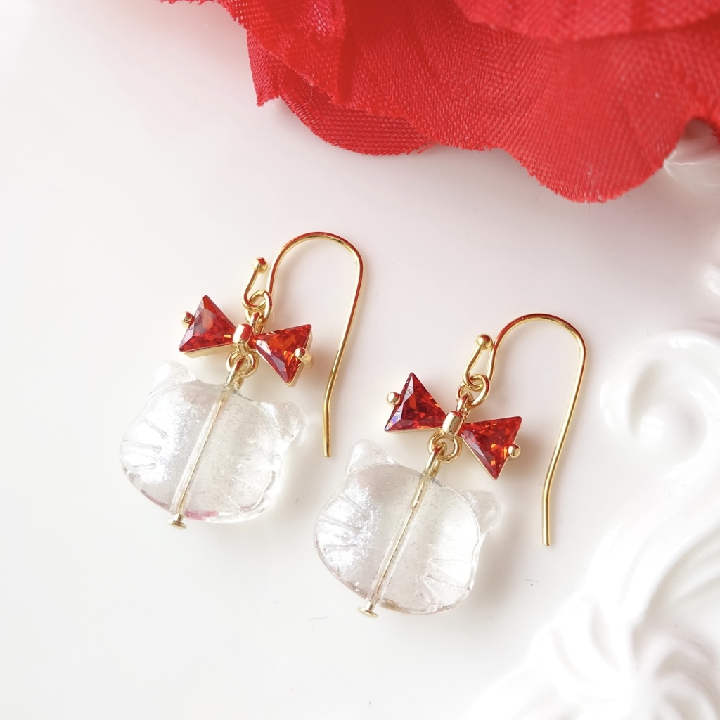 リボンと子猫のピアス(イヤリングOK)