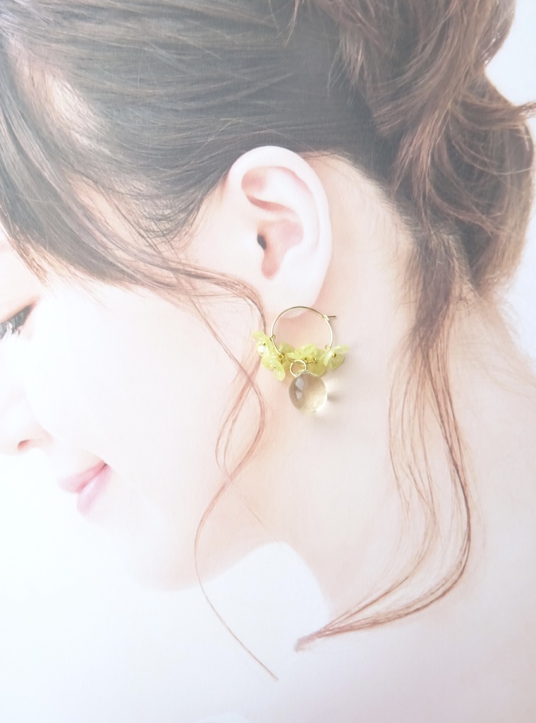 ⭐︎新色⭐︎ 雨粒フープフラワー・レモン色(イヤリング変更不可)