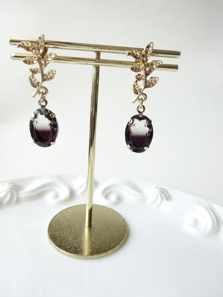 ブラックオリーブのピアス(ピアスのみ)