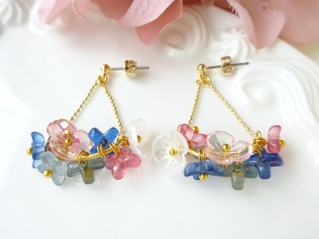 花かごのピアス(イヤリングOK)