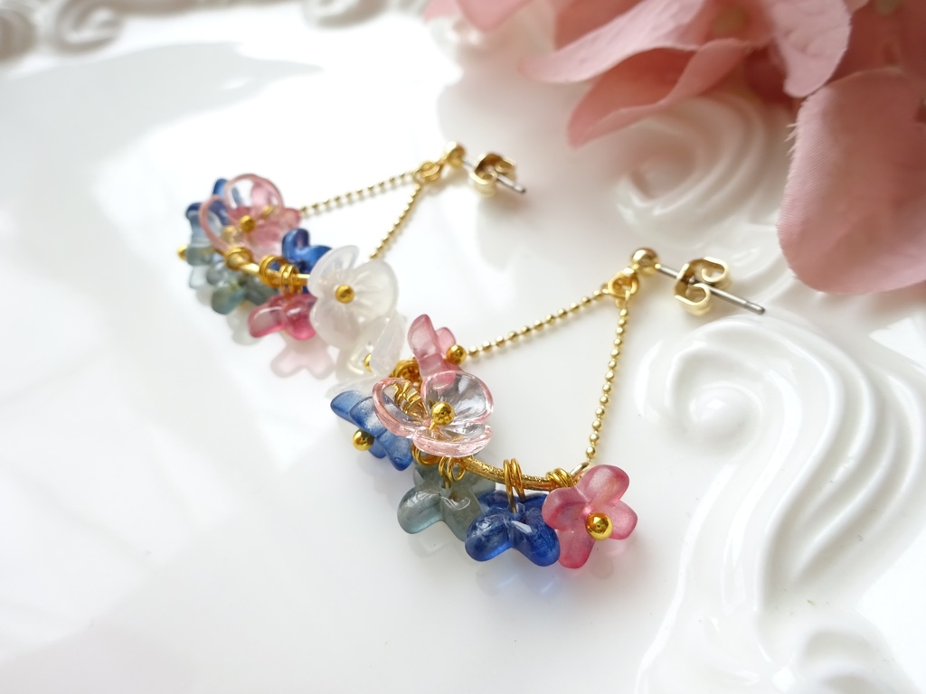 花かごのピアス(イヤリングOK)