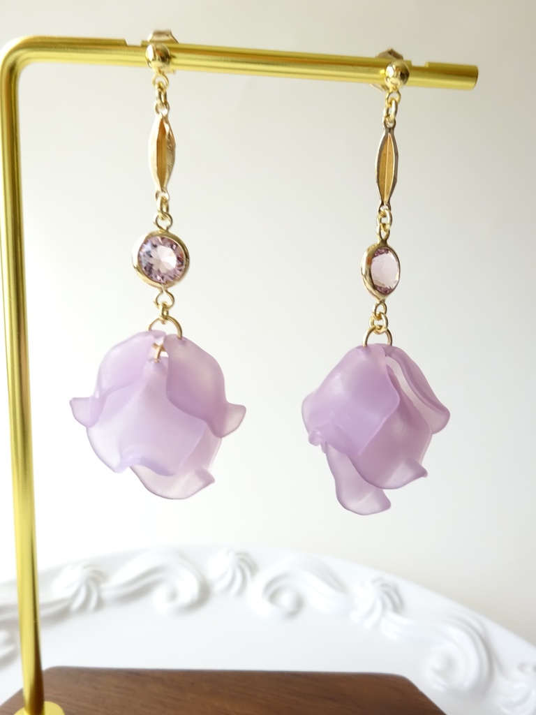 ローズフリルピアス/D・パープル(イヤリング0K)