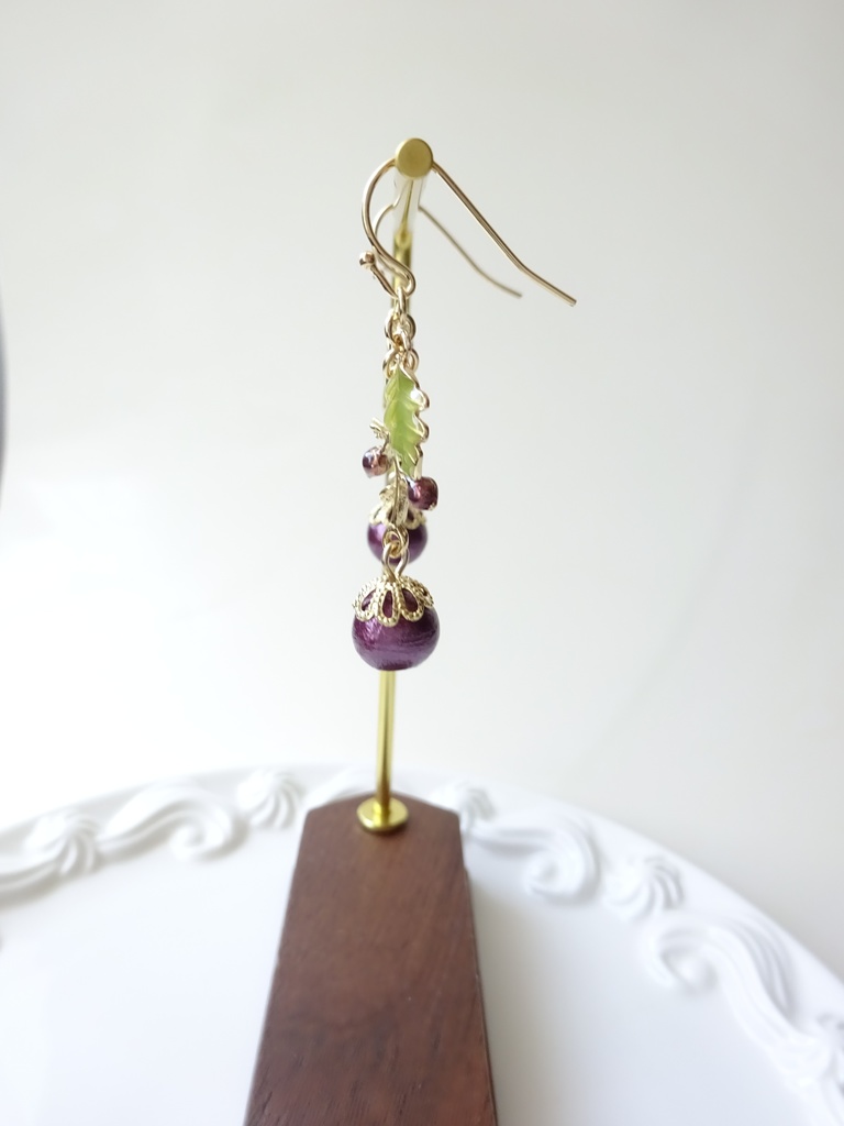 秋の実のコットンパールピアス(イヤリングOK)