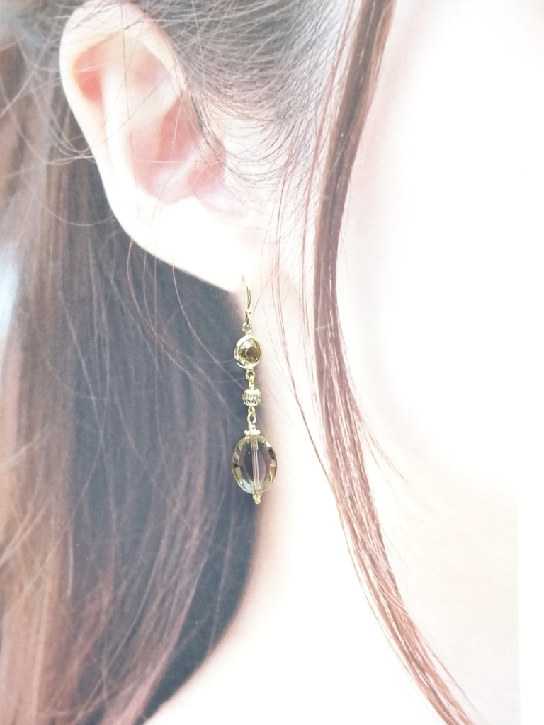 オータムリーフ・ピアス(イヤリングOK)