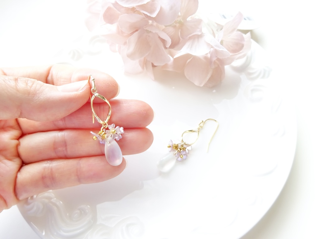 ウィンタークローバー(イヤリングOK)