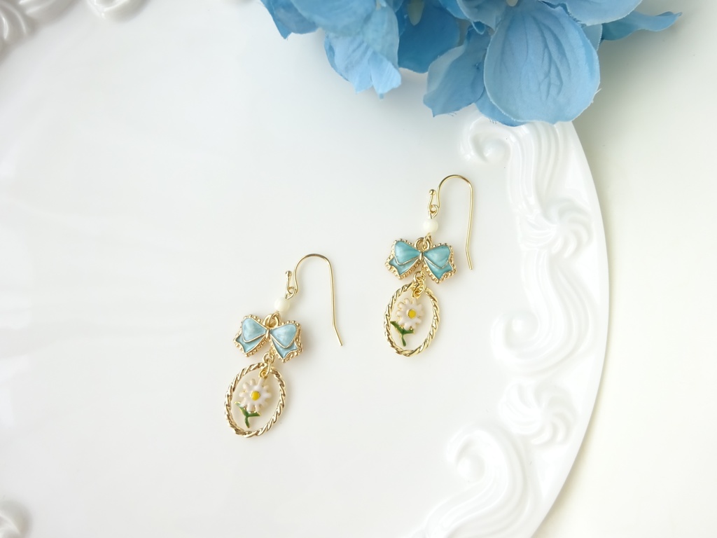 マーガレットフレーム(イヤリングOK)