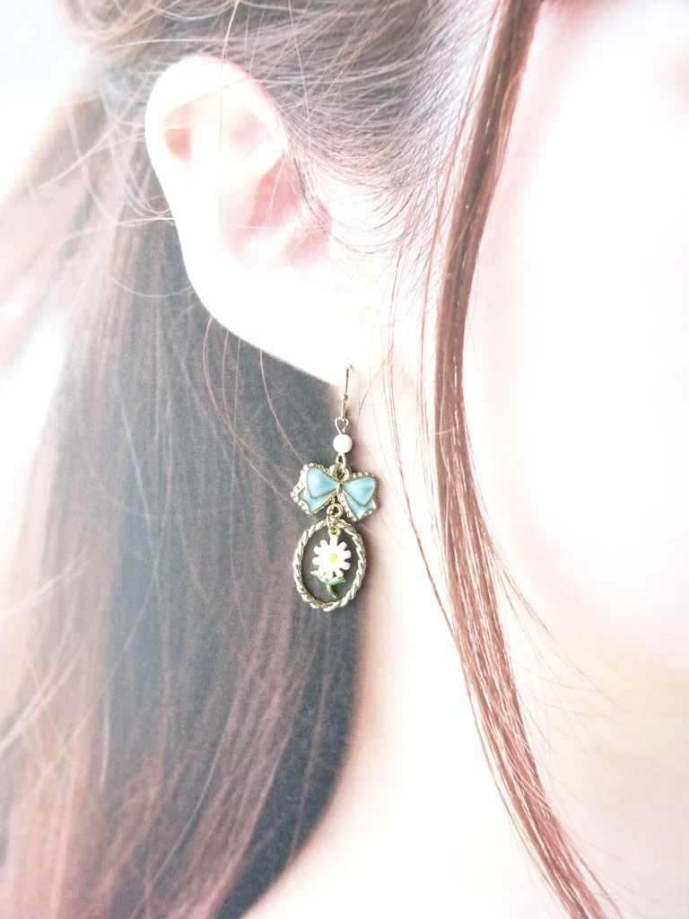 マーガレットフレーム(イヤリングOK)