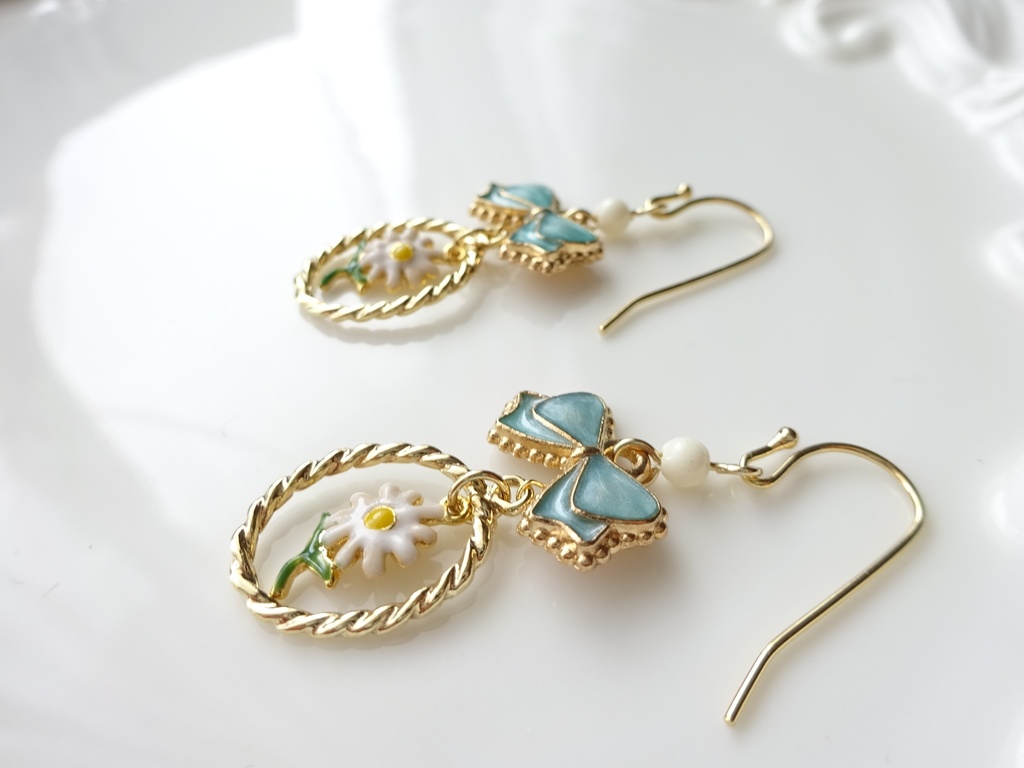 マーガレットフレーム(イヤリングOK)