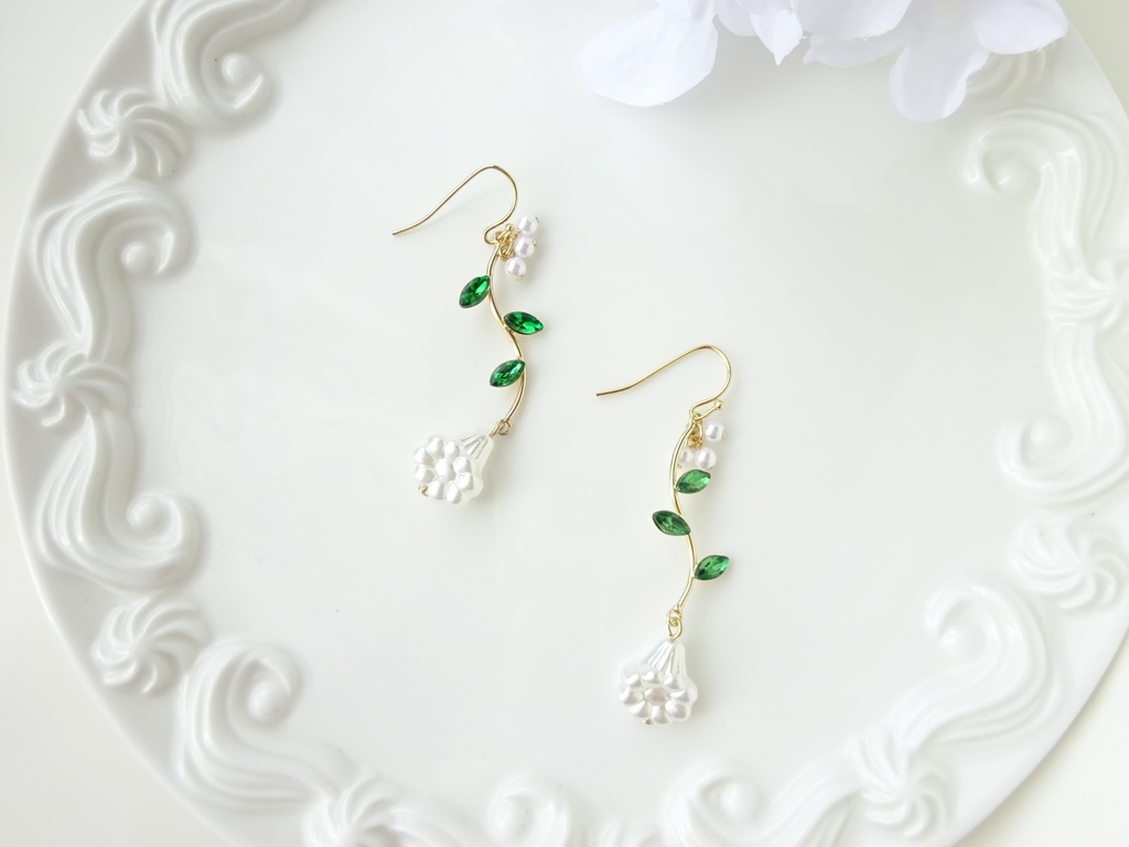 リリーガーデン2・ピアス(イヤリングOK)