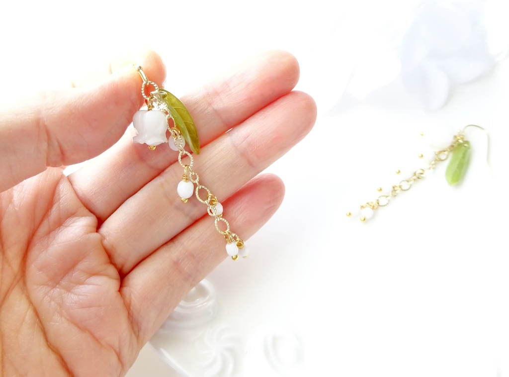 再販*5月の鈴蘭のピアス(イヤリングOK)