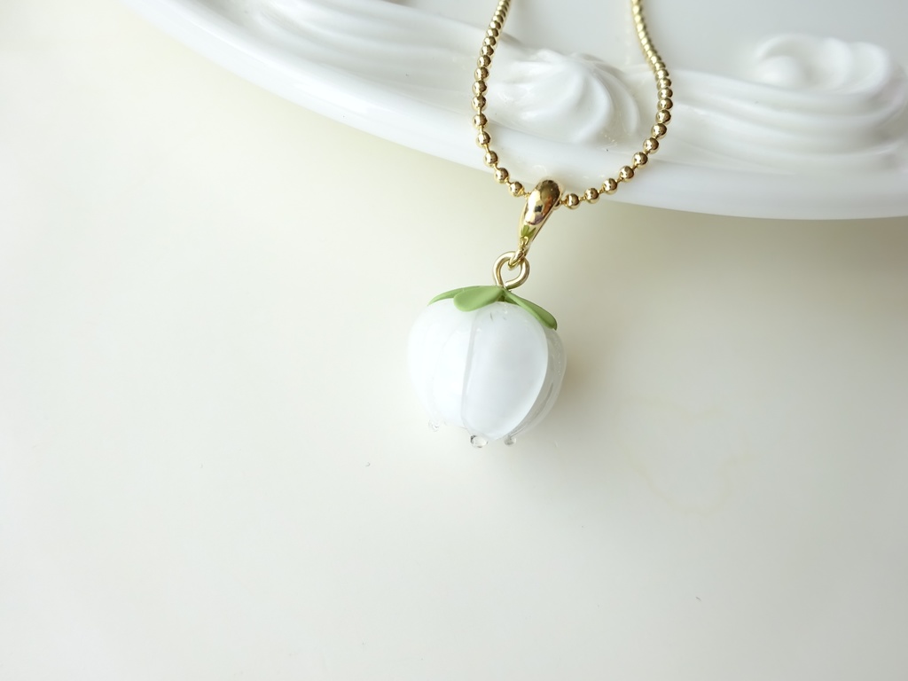 再販*ガラスの鈴蘭 ネックレス