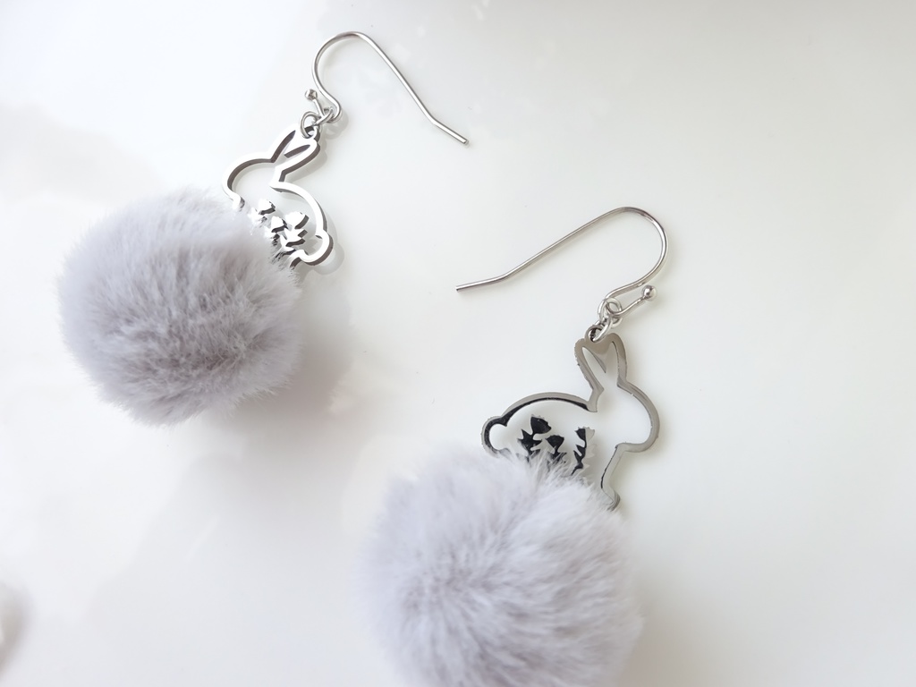 ふわふわフラワーラビット・グレー(ピアスのみ)