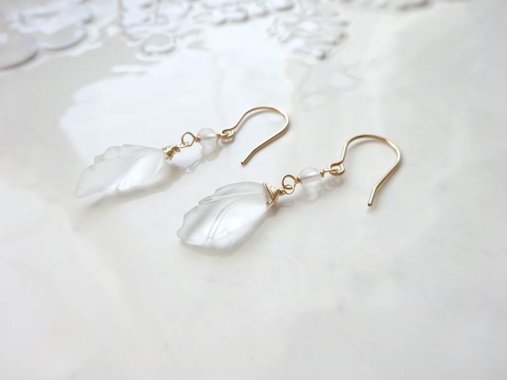 天然石&K14gf 水晶のフロストリーフB ピアス(イヤリングOK)