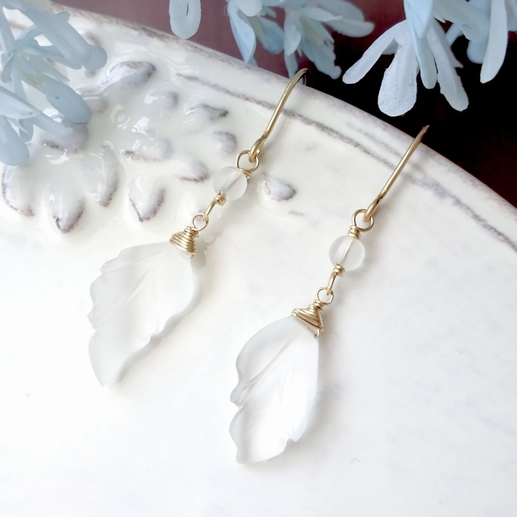 天然石&K14gf 水晶のフロストリーフB ピアス(イヤリングOK)