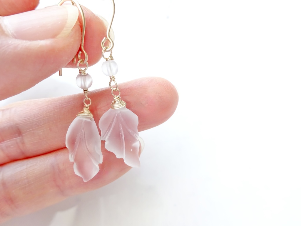 天然石&K14gf 水晶のフロストリーフB ピアス(イヤリングOK)