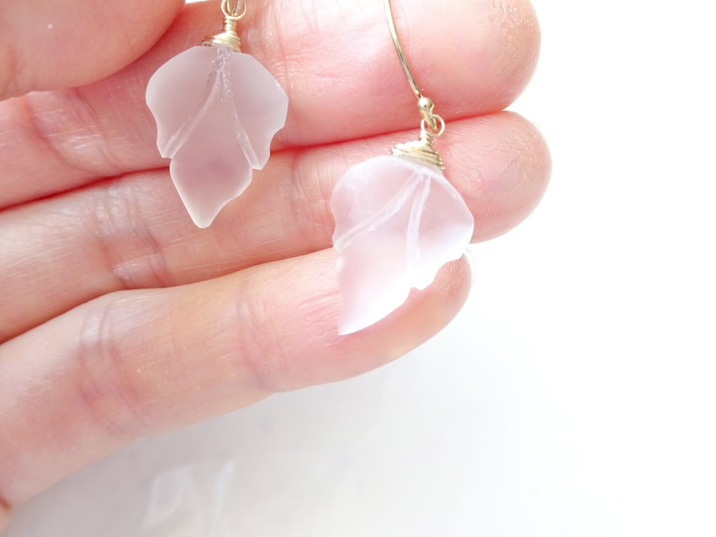 天然石&K14gf水晶のフロストリーフA ピアス(イヤリングOK)