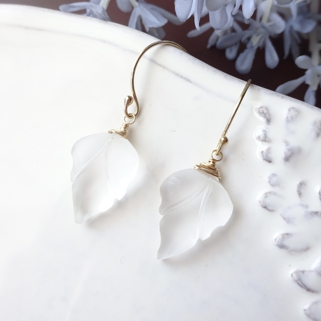 天然石&K14gf水晶のフロストリーフA ピアス(イヤリングOK)